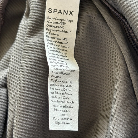 NWT SPANX Suit Yourself Ribbed Crew Neck Short Sleeve Bodysuit Deep Slate - Picture 6 of 8